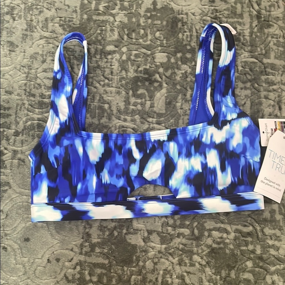 Time and Tru Abstract Blue and White Swim Top